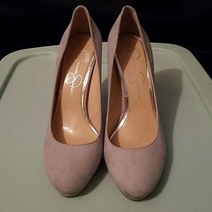 Jessica Simpson Pumps